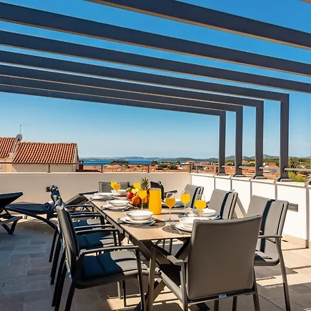 Βίλα Mediterranean Ursula Pakoštane