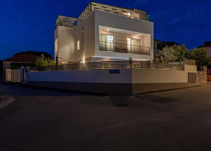 Villa Mediterranean Ursula