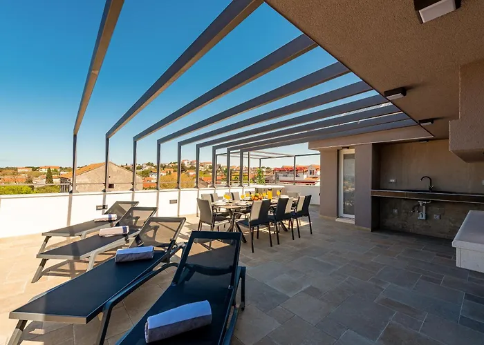 Mediterranean Ursula *