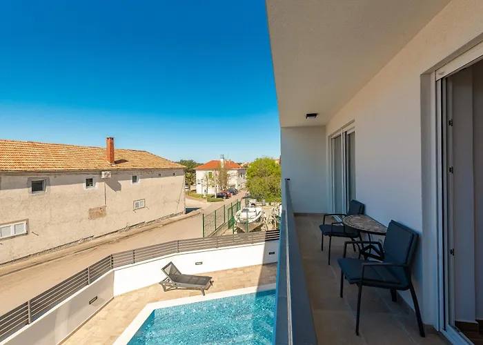 Mediterranean Ursula