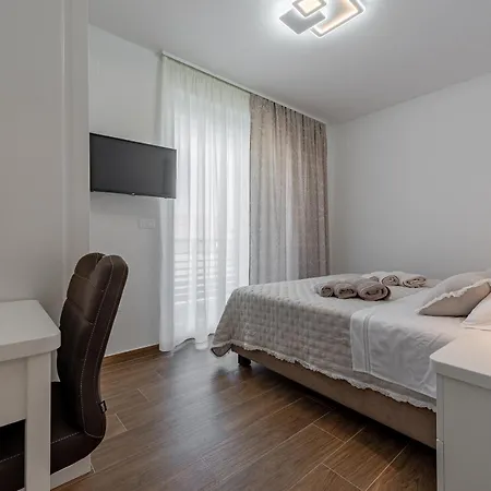 וילה Mediterranean Ursula