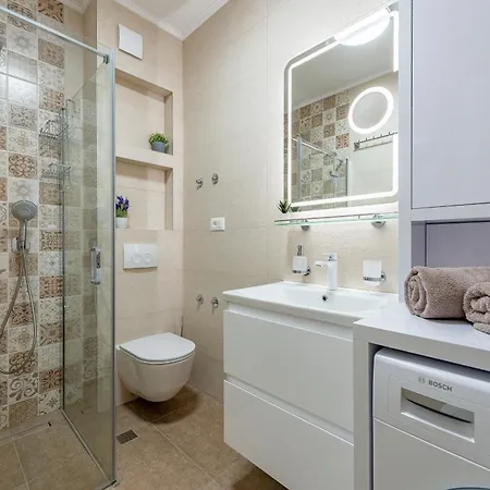 Mediterranean Ursula וילה *