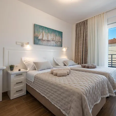 Mediterranean Ursula *