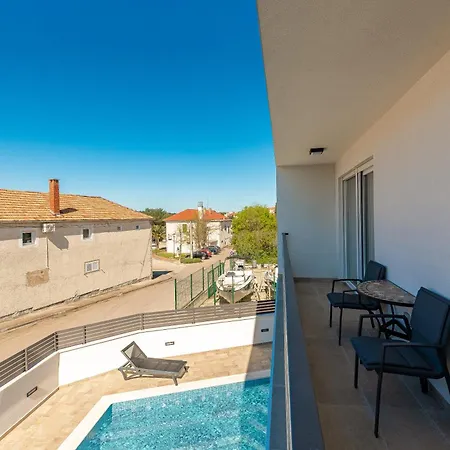 Mediterranean Ursula