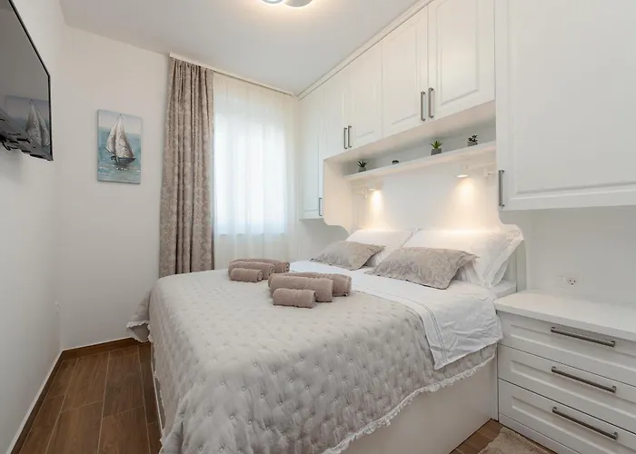 Mediterranean Ursula Pakoštane