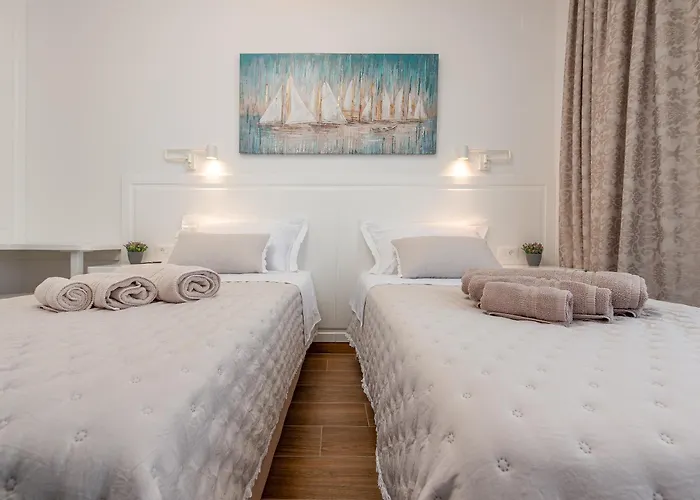 Mediterranean Ursula * 파코스탄