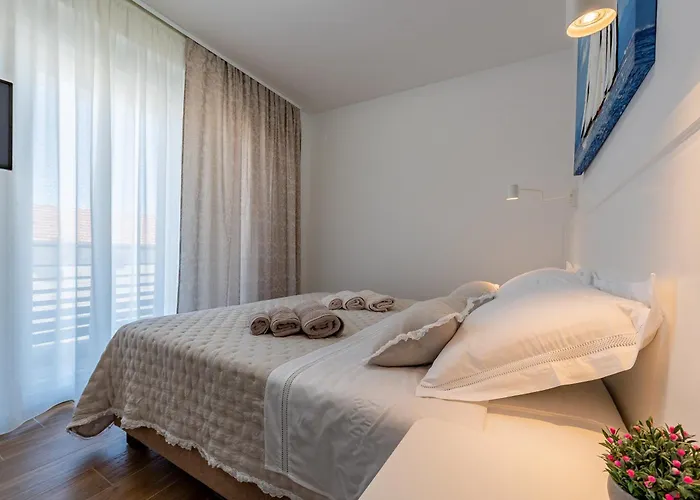 Villa Mediterranean Ursula Pakoštane