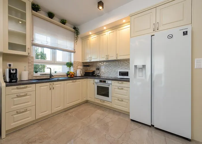 Mediterranean Ursula Villa Pakoštane